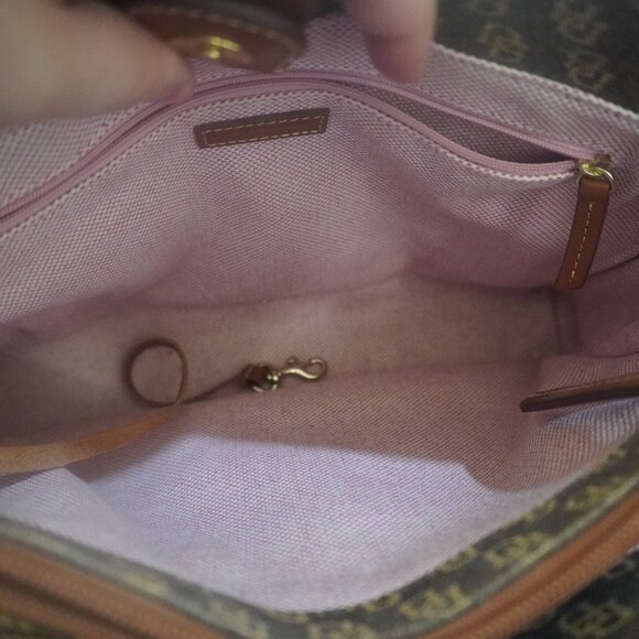 Classic Vintage Dooney & Bourke Monogram Tote - Excellent Condition! - Picture 4 of 16